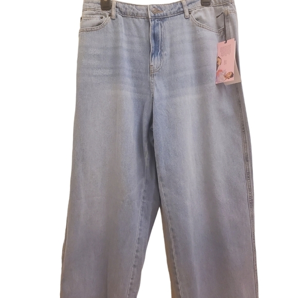 Future Collective WideLeg Jeans High Waist Light Wash Denim Pants Casual - Picture 7 of 7